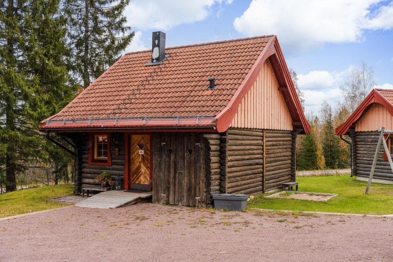 Sagolandsbyn Villa Mora Exterior foto